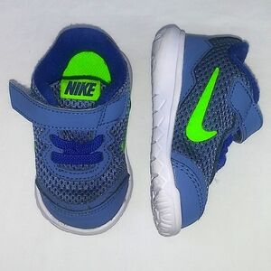 Nike Kids Blue and Green Sneakers